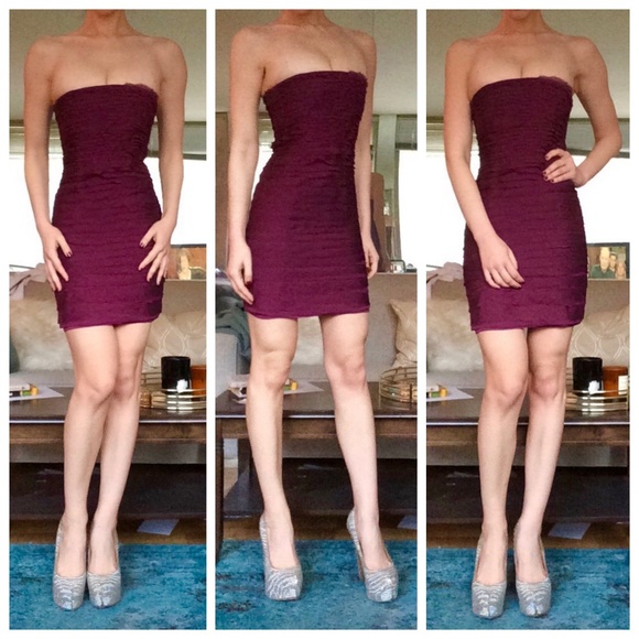 Alice + Olivia Dresses & Skirts - Alice + Olivia Tiered Silk Strapless Dress